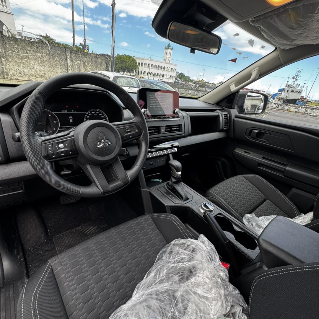 MITSUBISHI L200 2024