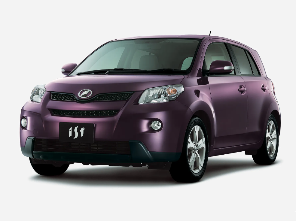 Toyota IST 2